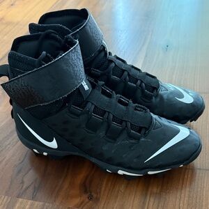 Nike Black High-Top Athletic Cleats